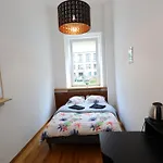 Fantastic-inn - Kp69 Apartman *